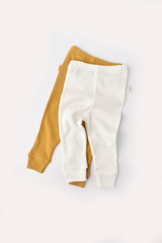 Set 2 pantaloni bebe unisex din bumbac organic si modal - Mustar/Ecru - BabyCosy